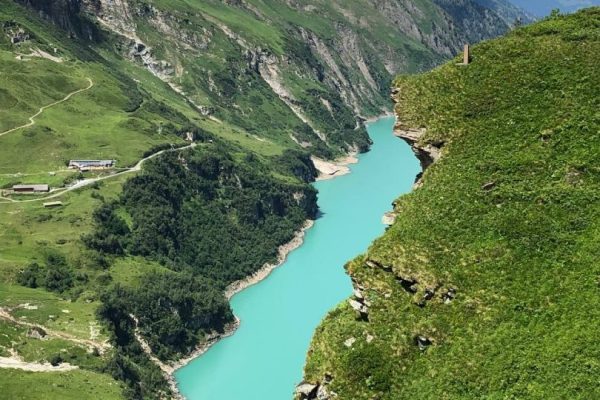 1BECEA31-F841-4BE6-BB94-3638DC770C7A