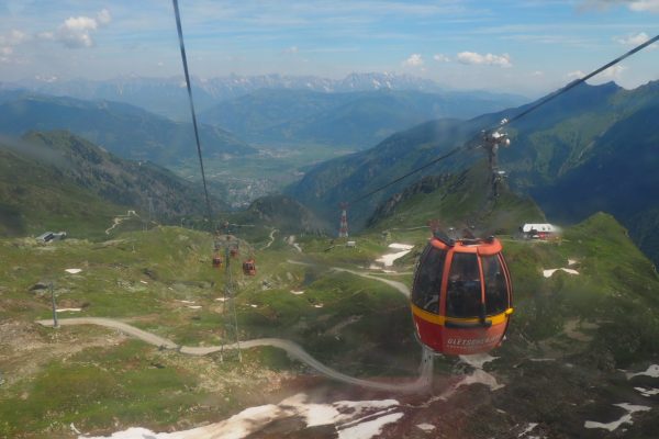 23040D0F-9E5B-4368-BD3C-29A3C5A5480C