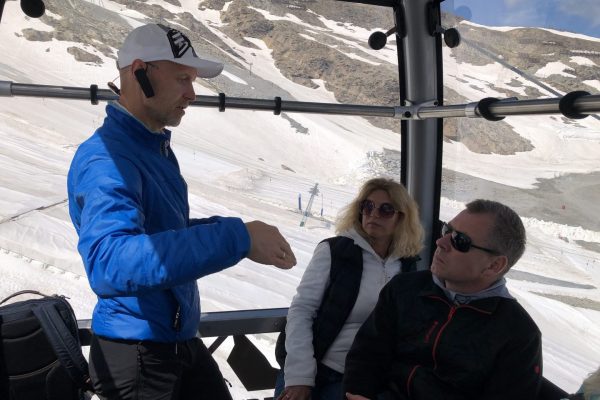 31004135-5973-4692-978F-D5F4340F1F86