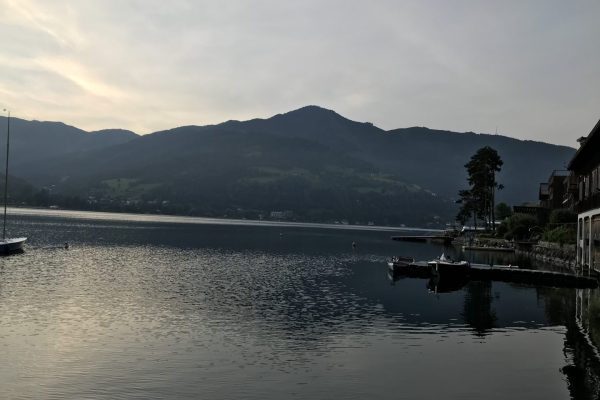 40B7A9D4-D023-4CFA-92A1-2586CA29BA91