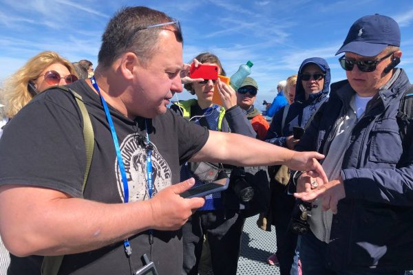 FBEF735B-0F0E-4552-95DE-058C24C1019A