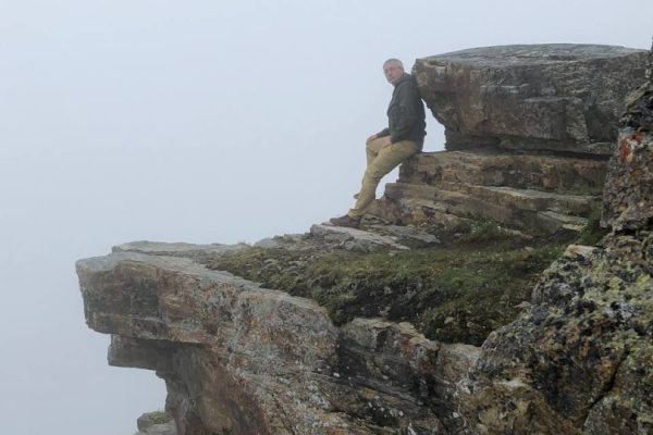 FD6425B0-75B2-463A-A535-D8F91DD2774E